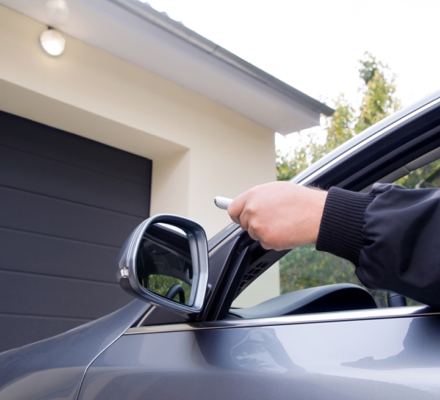 Benefits of an Automatic Garage Door Opener 2 1