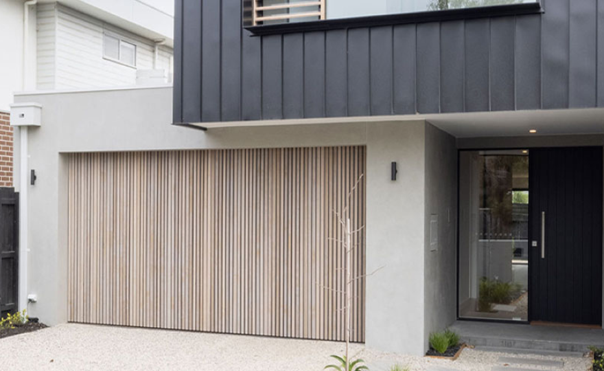Tilt doors