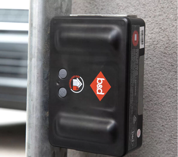 Auto Lock secures the door when closed 